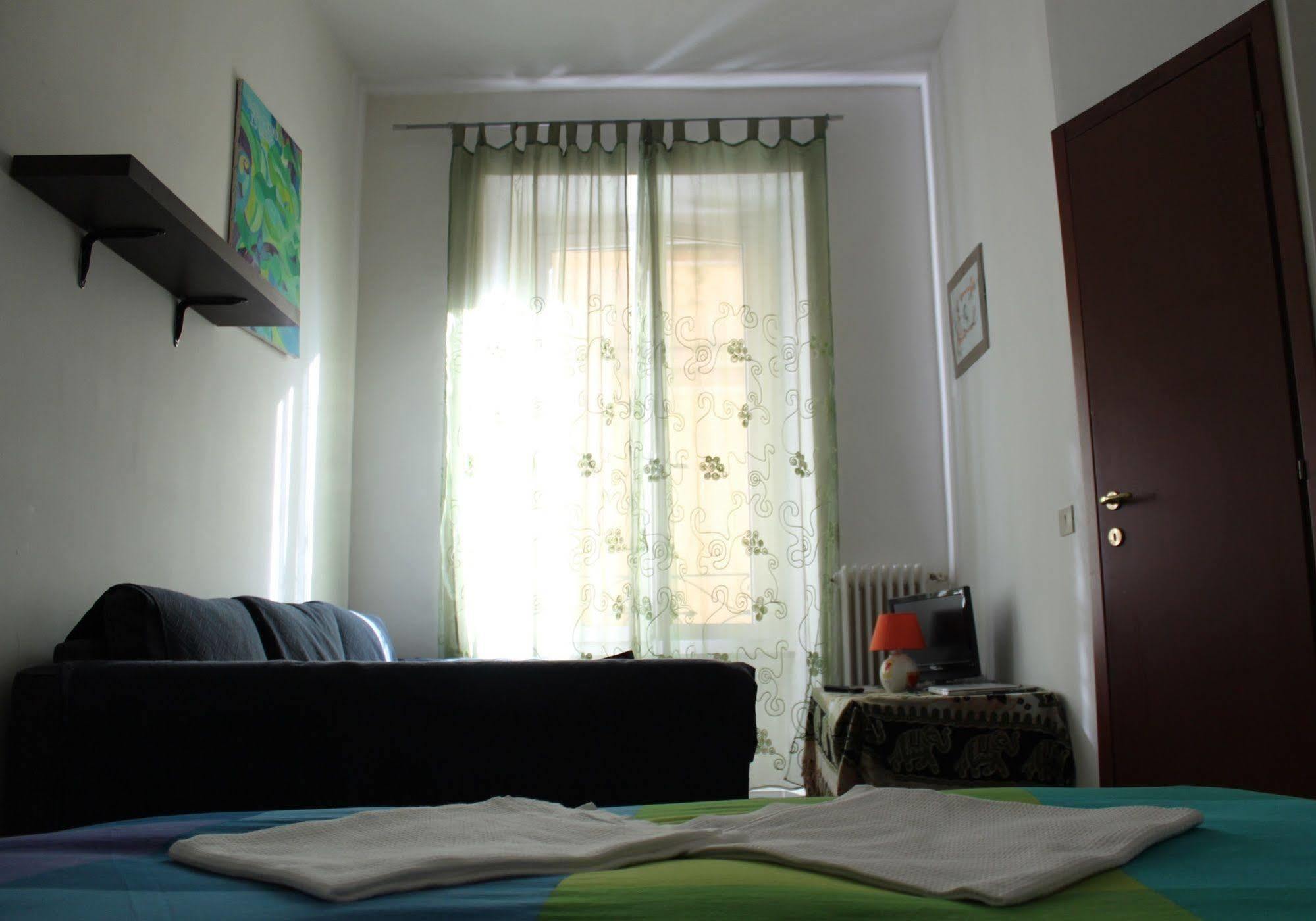 Galilei Guest House Rome Exterior photo